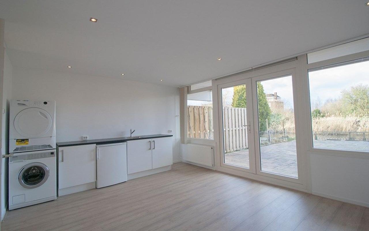 Wonen aan het water met tuin en balkon - Afbeelding 6