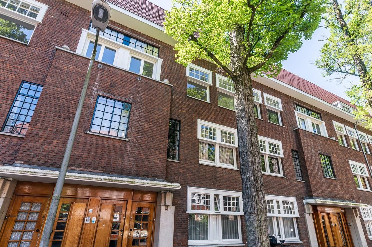 Ruim dubbel bovenhuis (145m²) in Oud-Zuid - Afbeelding 1