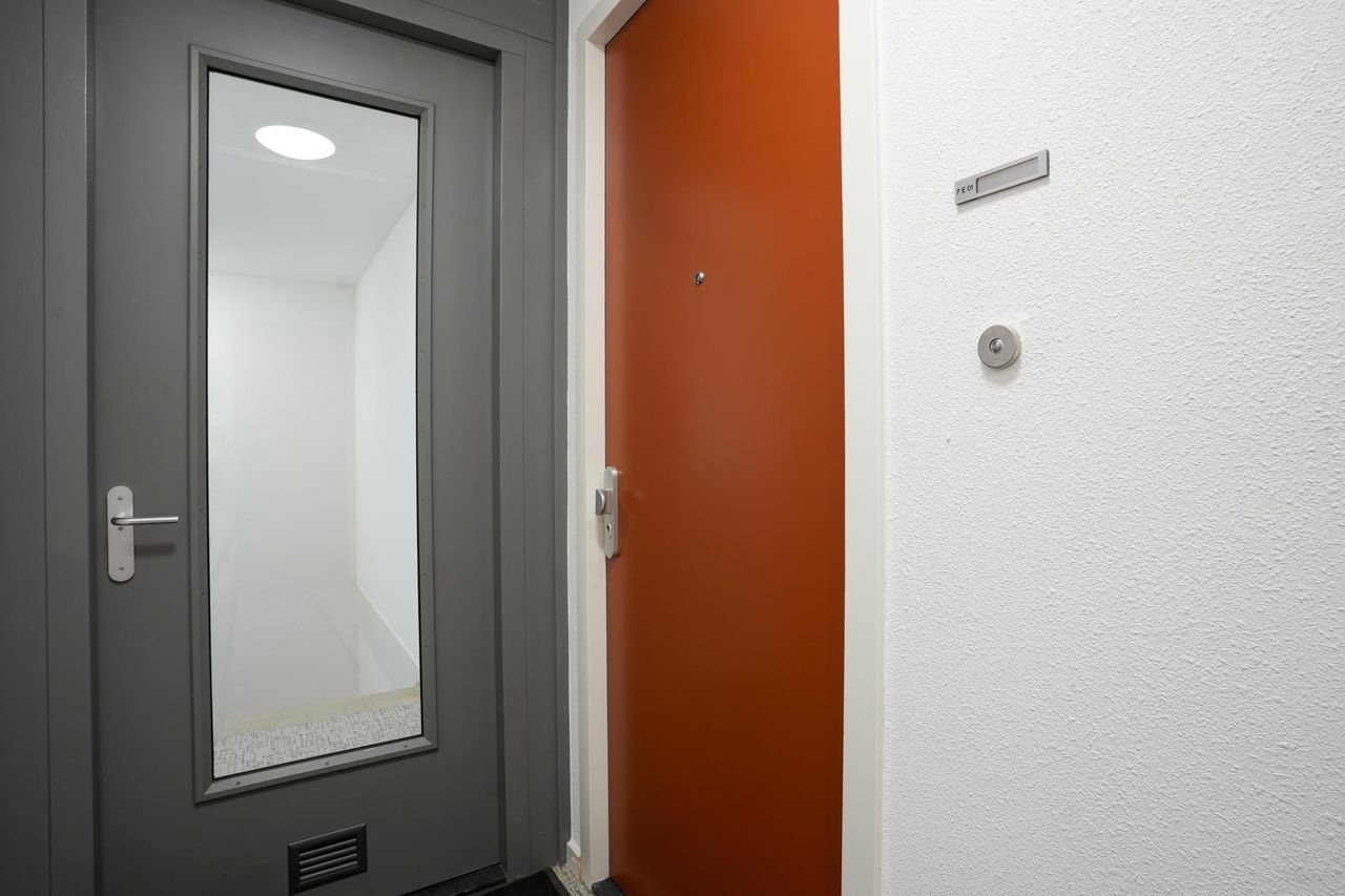 Modern Sphinxkwartier apartment with balcony - Image 6