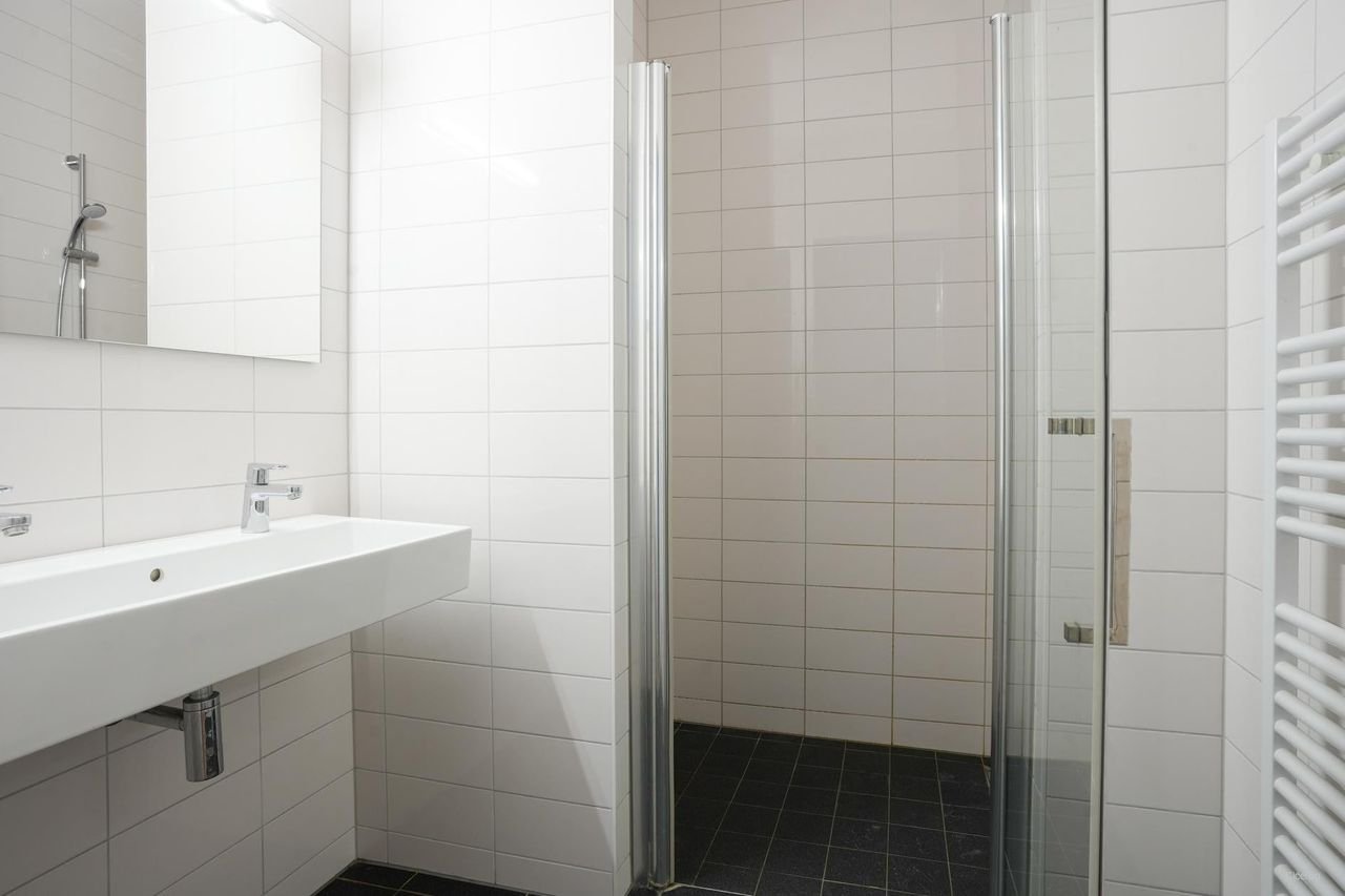 Modern apartment with terrace in Sphinx - Image 7