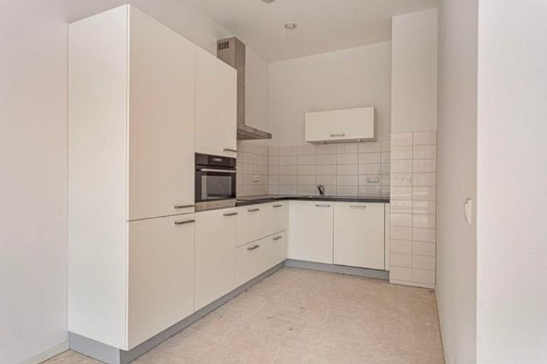 Apartment with Terrace in Sphinx - Image 5