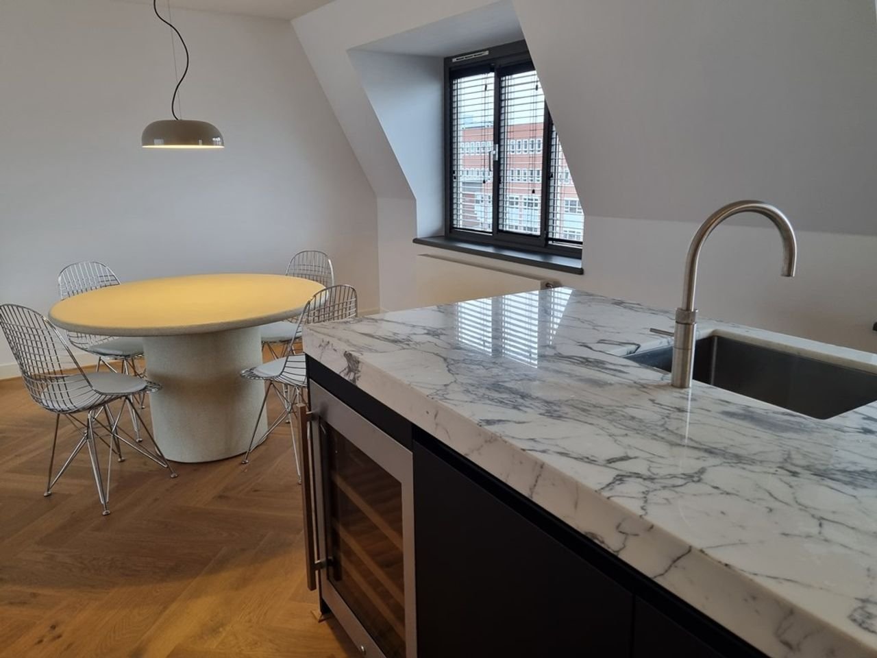 Maisonnette met terras aan het Waterlooplein - Afbeelding 11