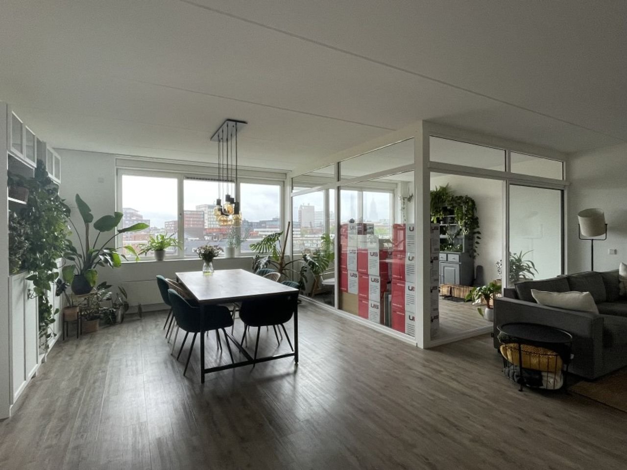 Spacious 3-room apartment near Eemplein - Image 2