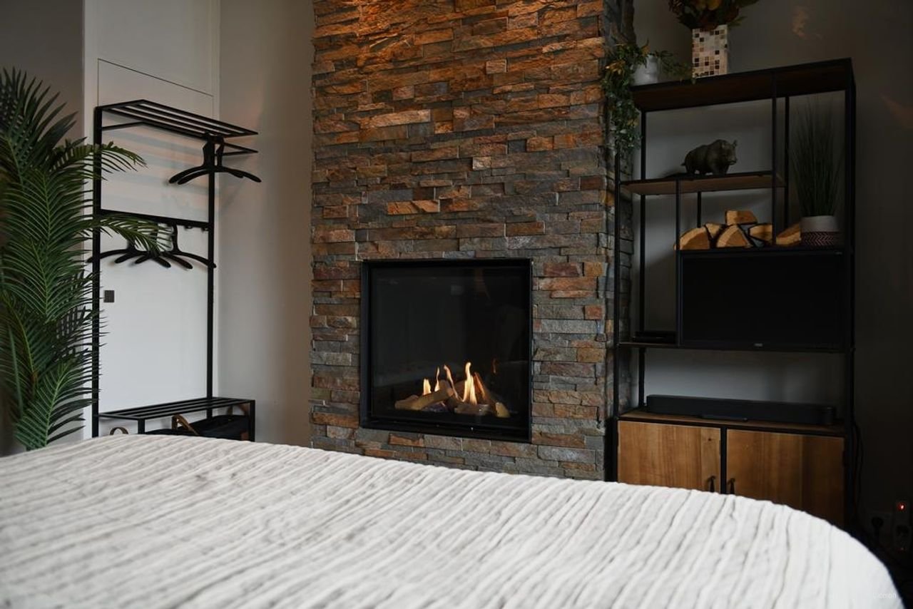 Luxury 2-bedroom apartment with roof terrace - Image 12