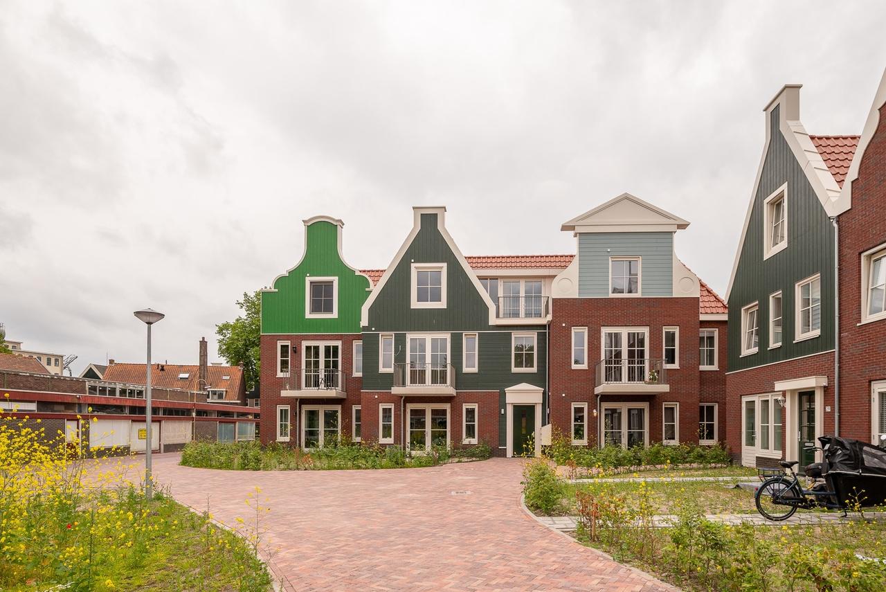 Gemeubileerde studio met terras - Afbeelding 1