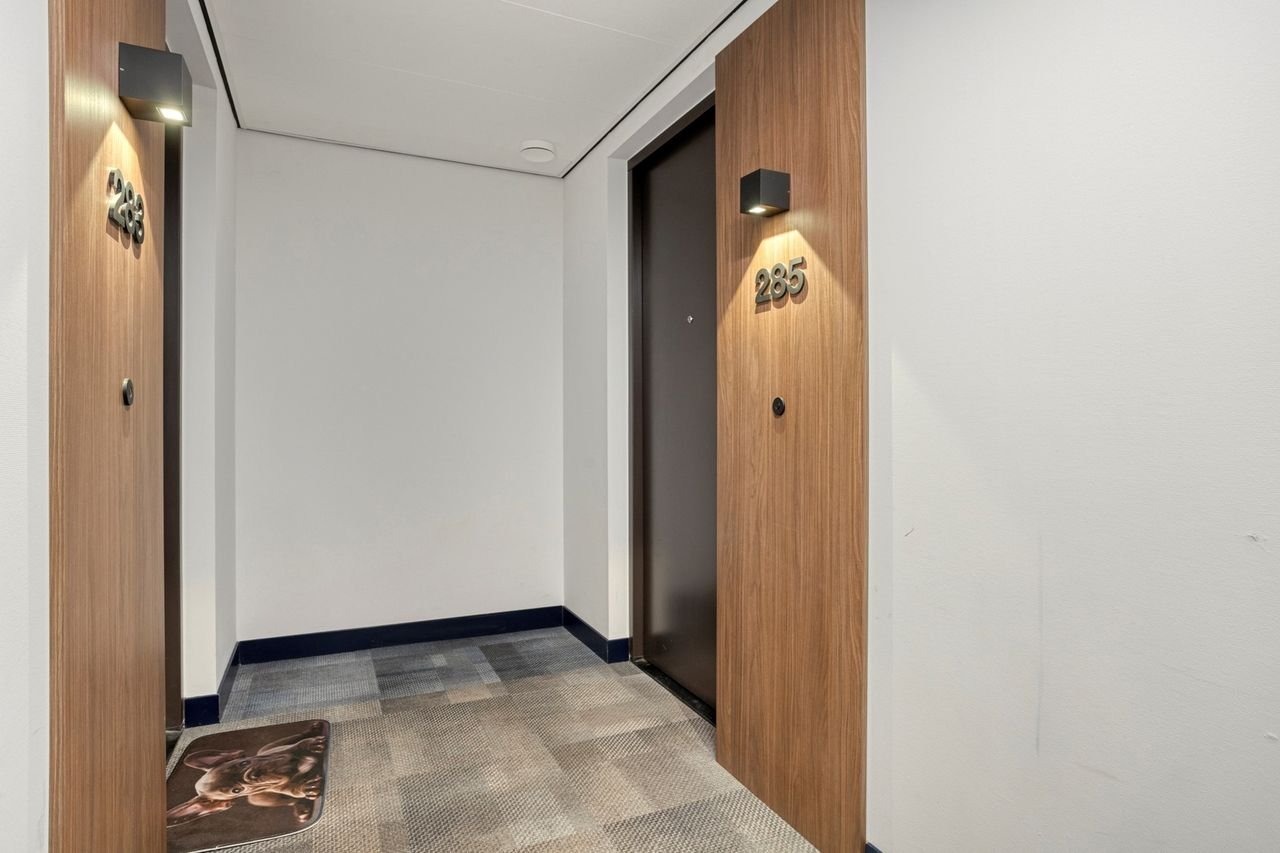 Panoramic Views over Leiden: 156 m² - Image 11