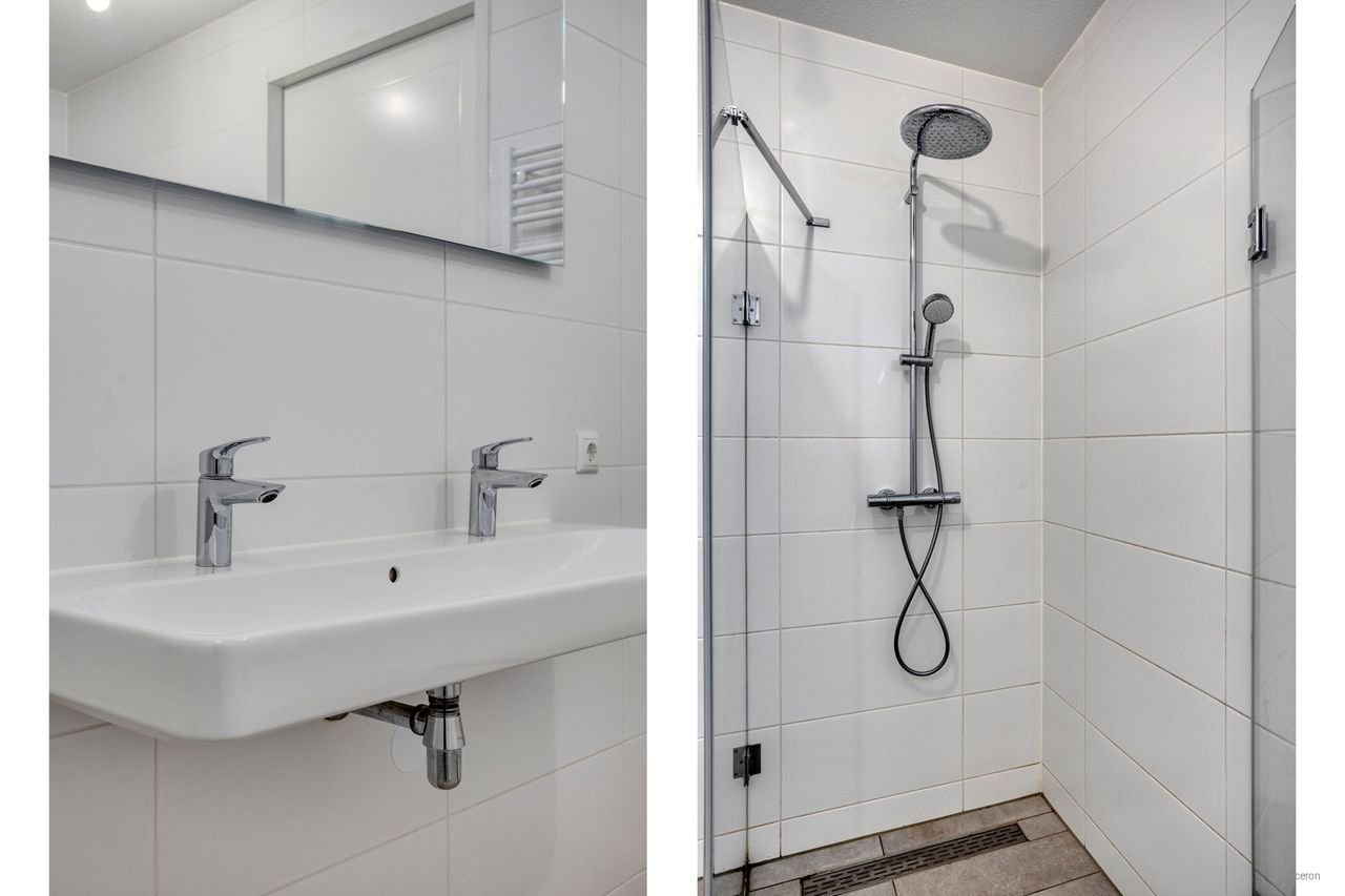 Panoramic Views over Leiden: 156 m² - Image 20