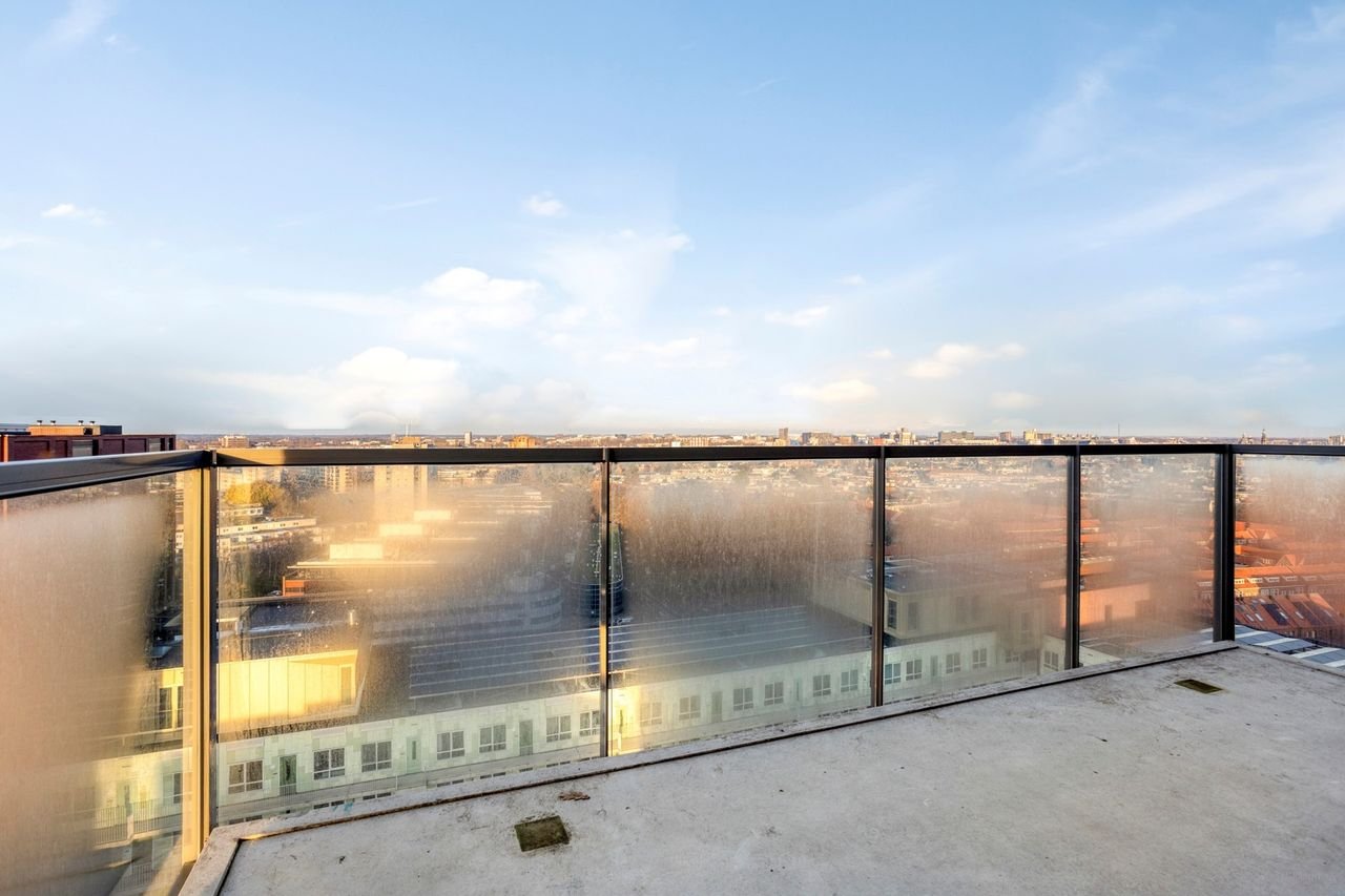 Panoramic Views over Leiden: 156 m² - Image 24