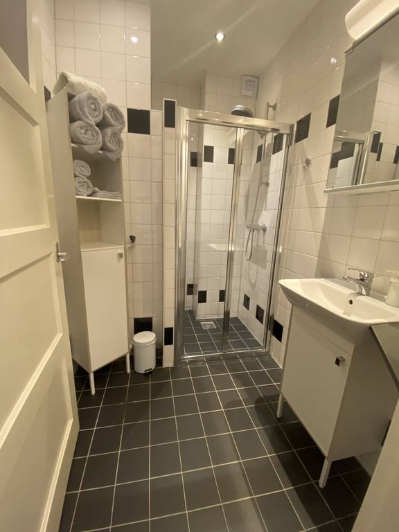 Gerenoveerde kamer met balkon in Blijdorp - Afbeelding 4