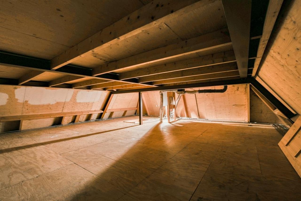 Spacious upper-floor apartment in the center of Weesp - Image 23