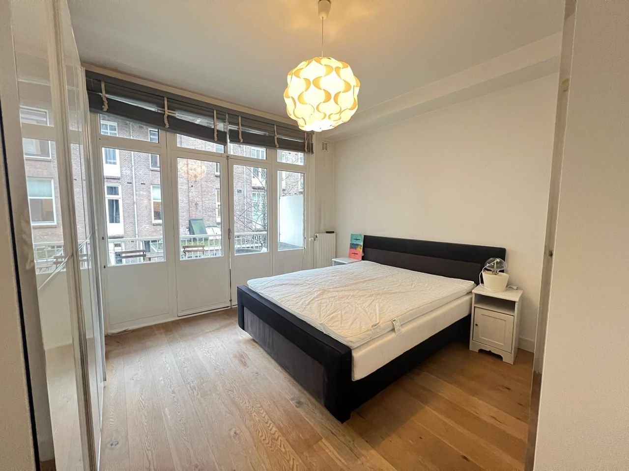 Licht appartement met balkon in Zuid - Afbeelding 2