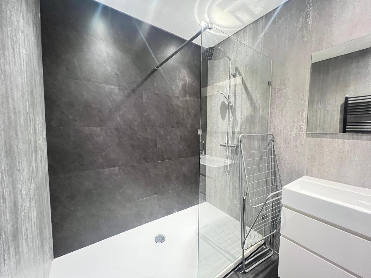 Licht appartement met balkon in Zuid - Afbeelding 11