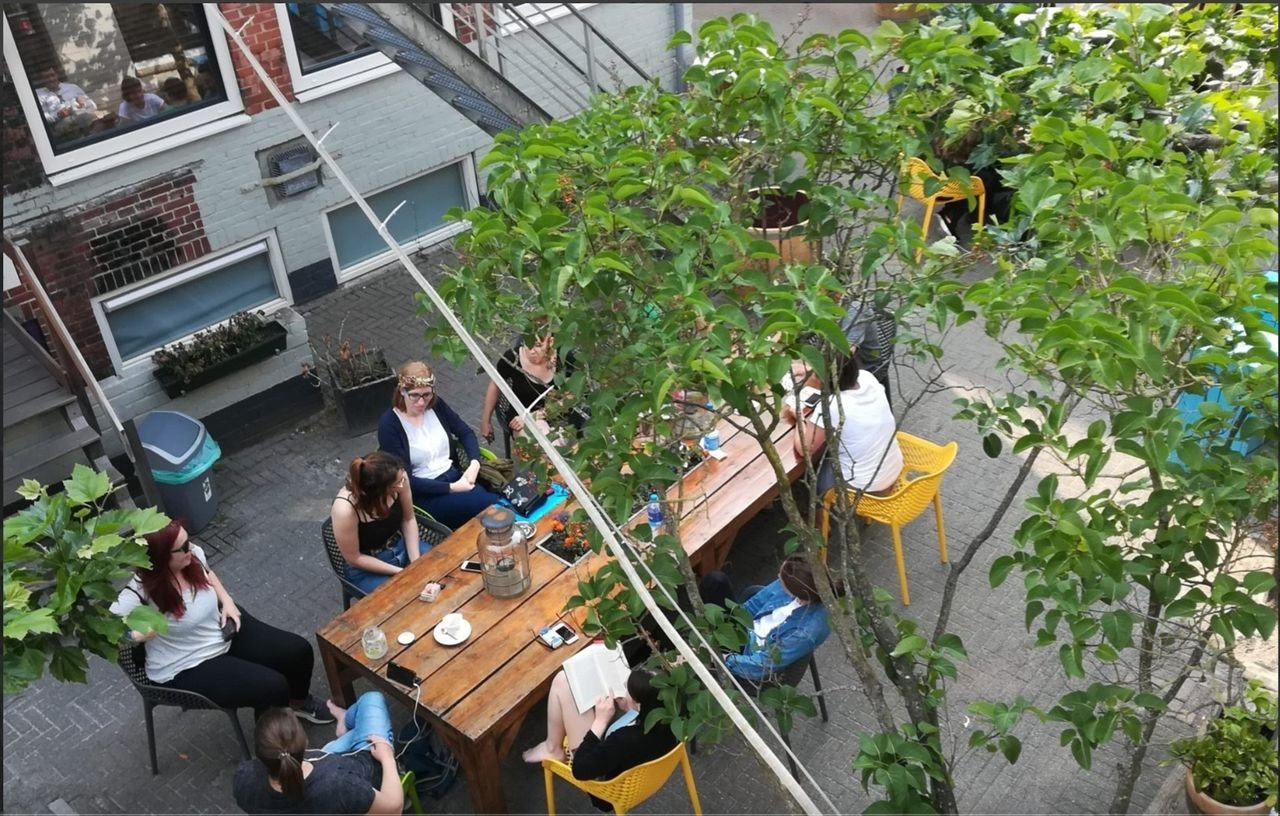 Unieke studentenkamer in Simplon Hostel - Afbeelding 2