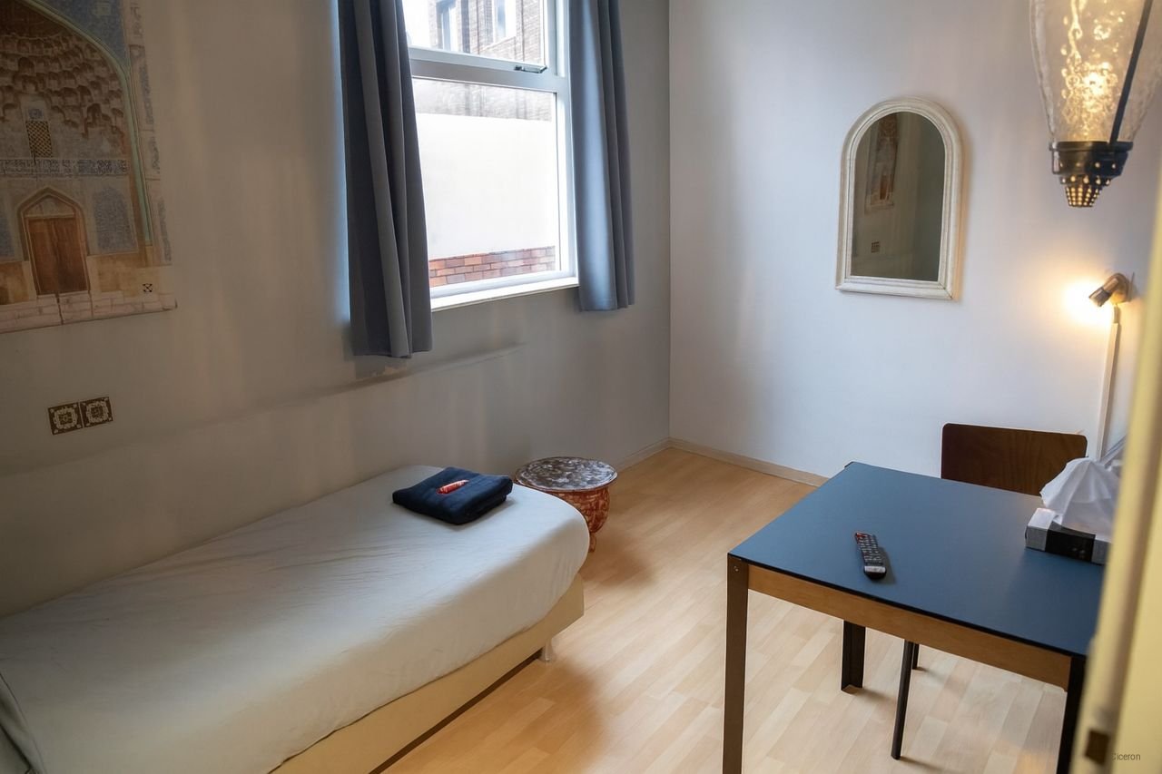 Unieke studentenkamer in Simplon Hostel - Afbeelding 7