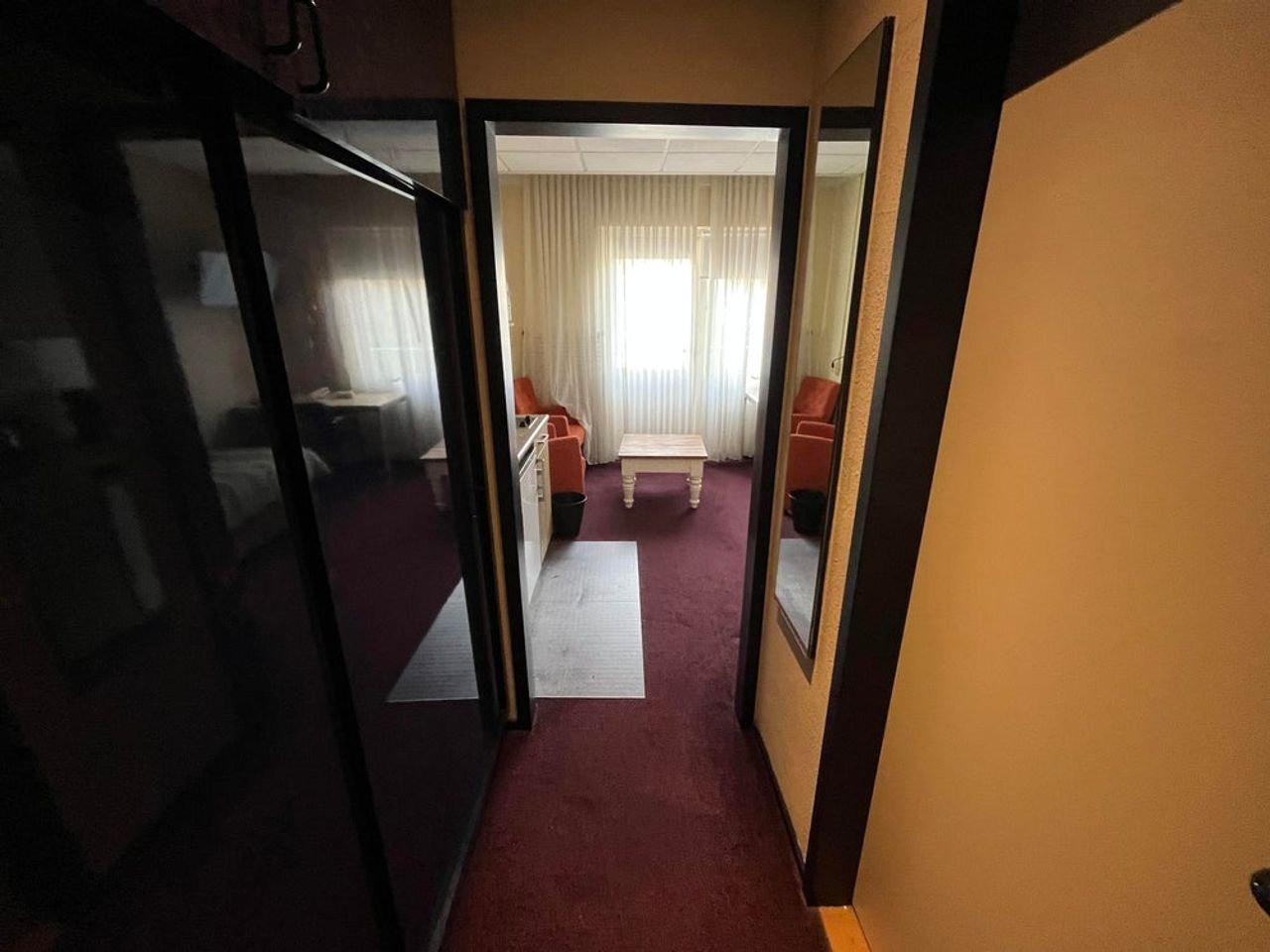 Furnished studio with roof terrace in Enschede - Image 5