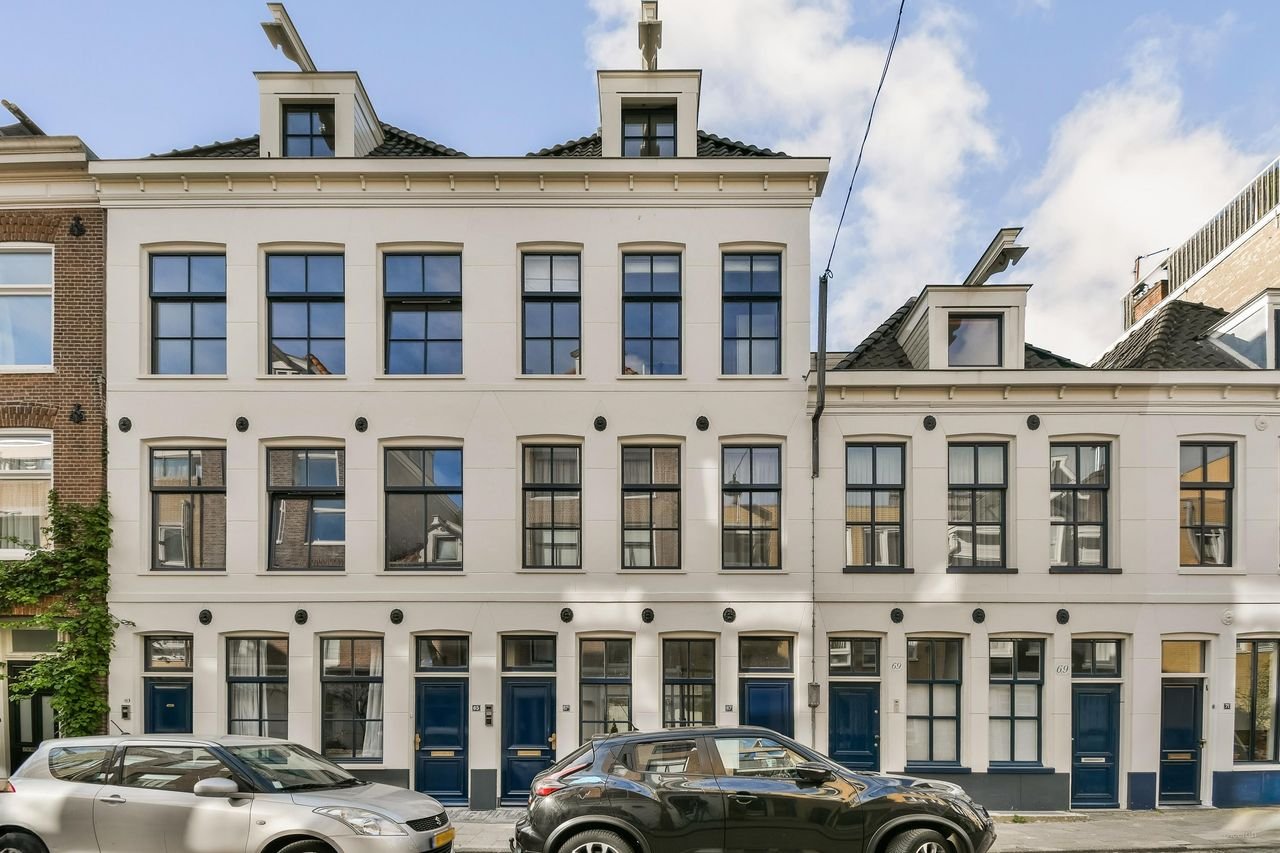 Dubbel benedenhuis met tuin in De Pijp - Afbeelding 1