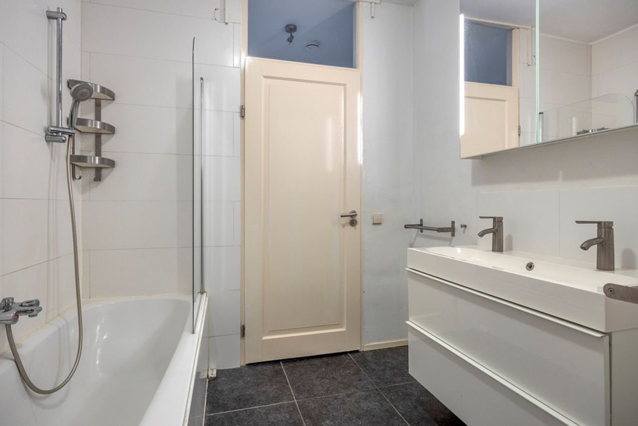 Licht appartement aan de Prinsestraat - Afbeelding 14