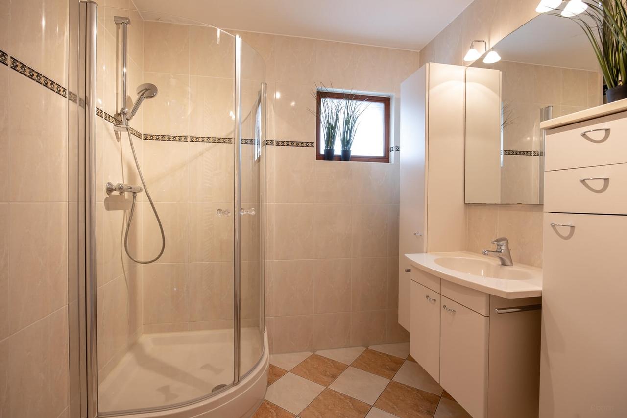 Furnished Apartment with Harbor View - Image 17