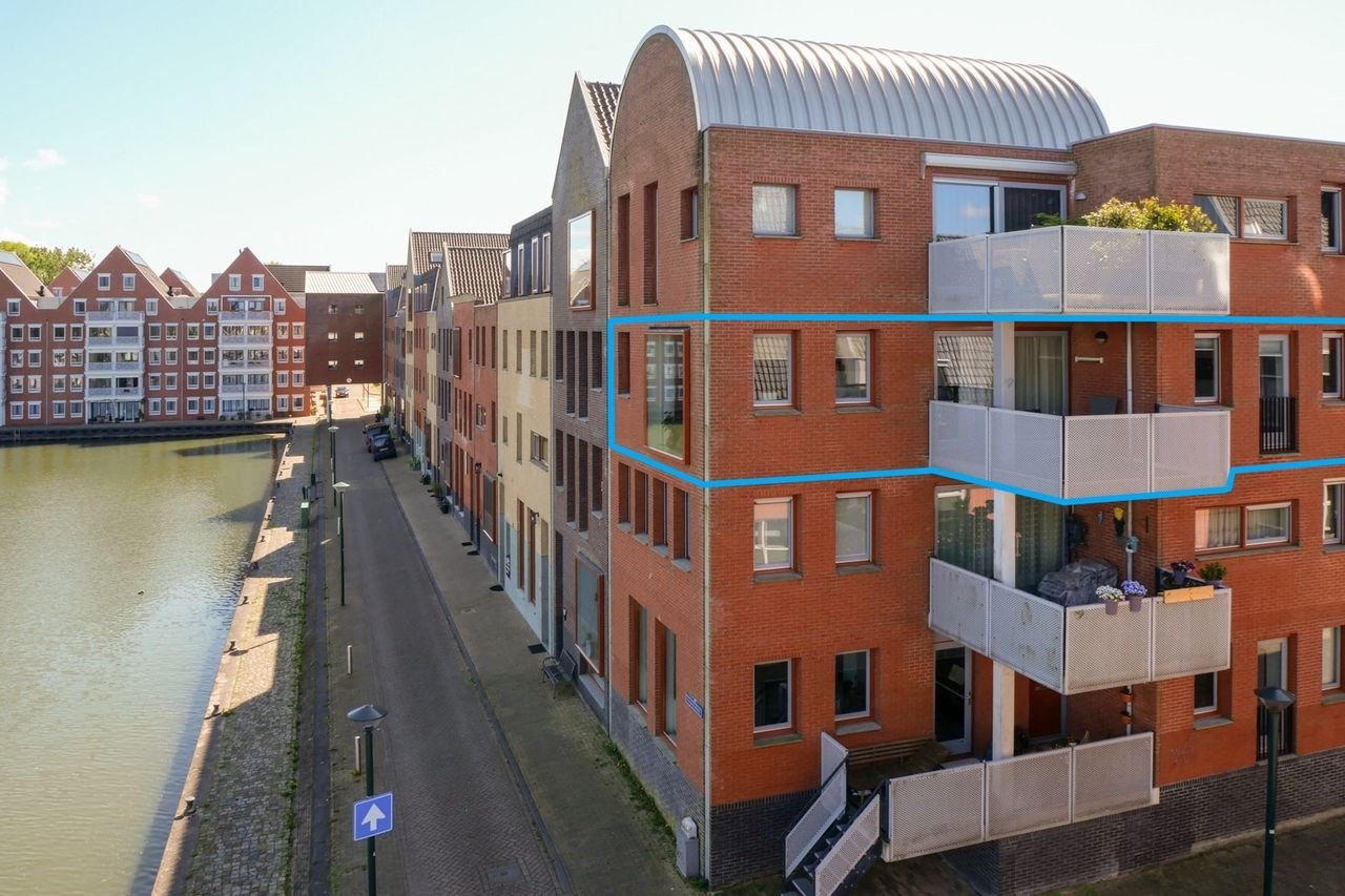 Wonen aan de haven met eigen parkeerplek - Afbeelding 1