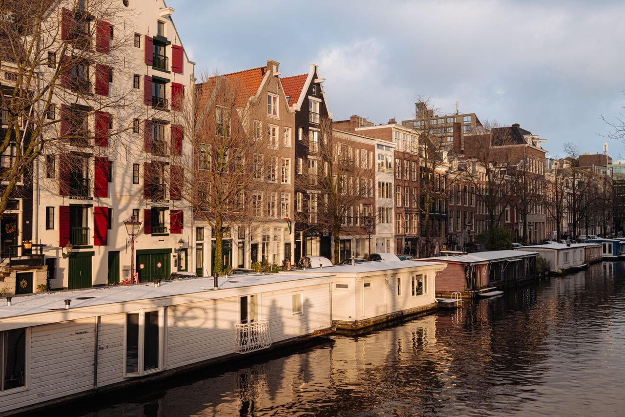 Gerenoveerd monument aan de gracht (92 m²) - Afbeelding 18
