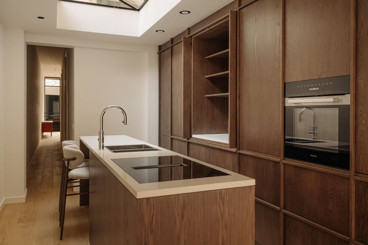 Gerenoveerd monument aan de gracht (92 m²) - Afbeelding 2