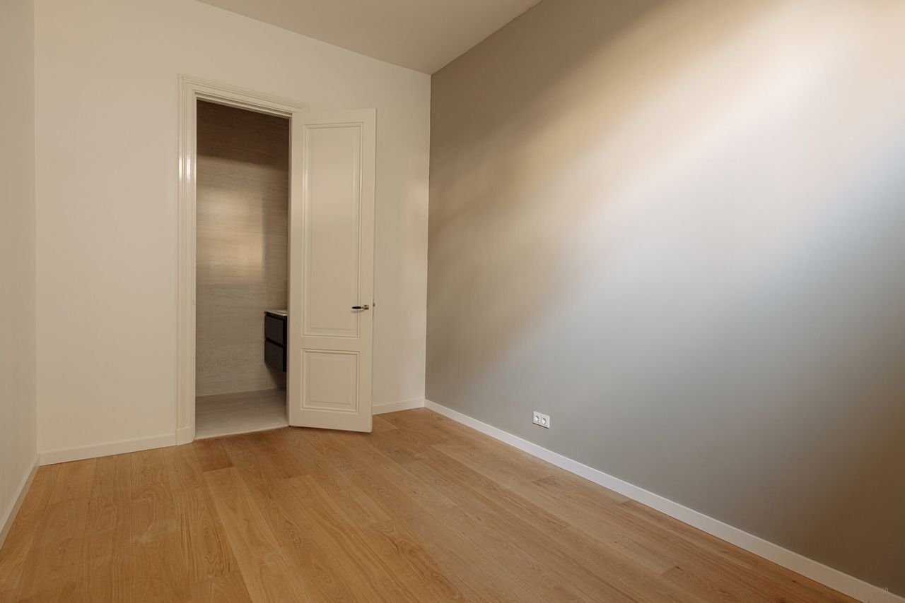 Gerenoveerd monument aan de gracht (92 m²) - Afbeelding 7