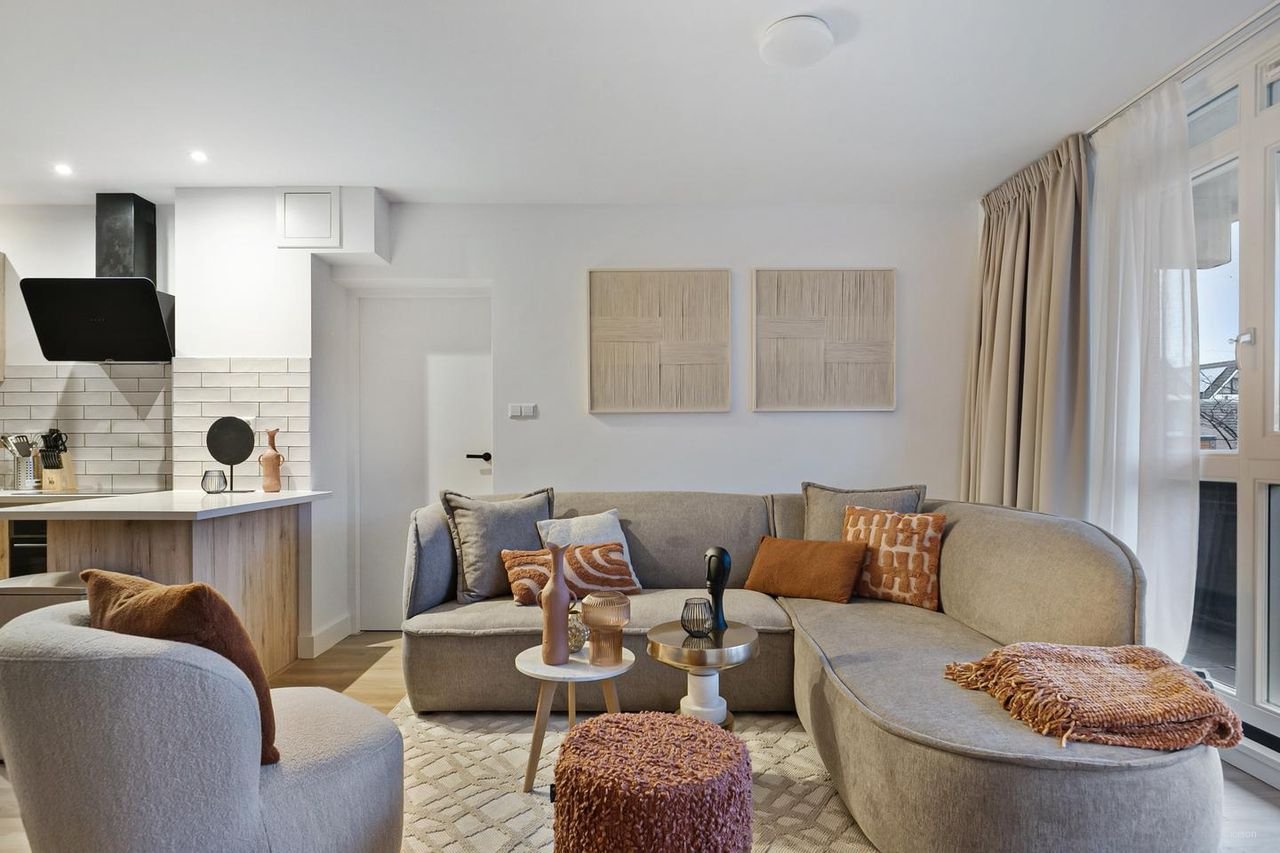 Licht 4-kamer appartement in groen Blaricum - Afbeelding 2