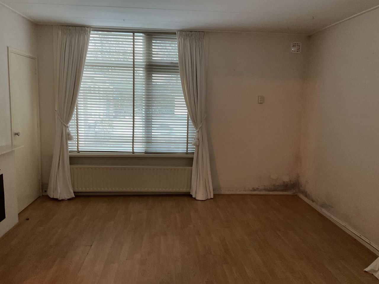 Ruime antikraakwoning met tuin in Aalst - Afbeelding 3