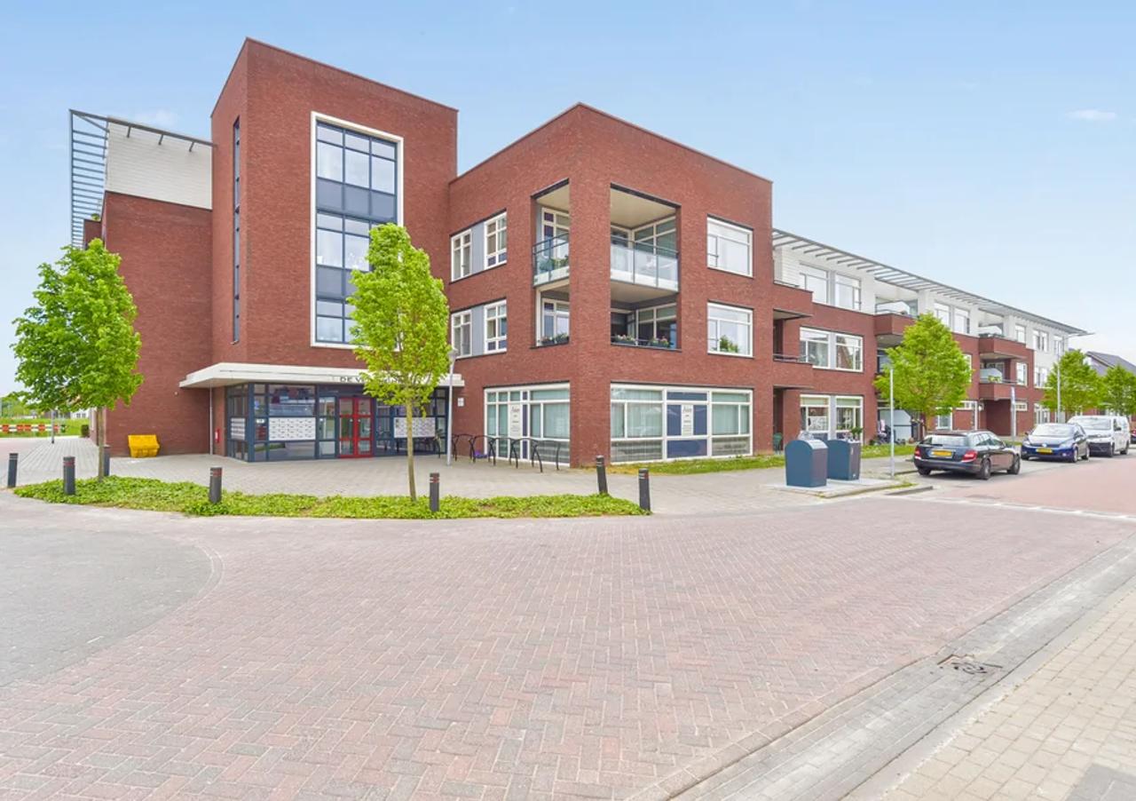 55+ appartement met terras in Kesteren - Afbeelding 1