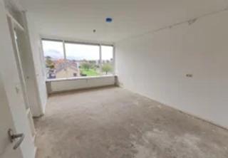 55+ appartement met lift en balkon in Menaam - Afbeelding 3