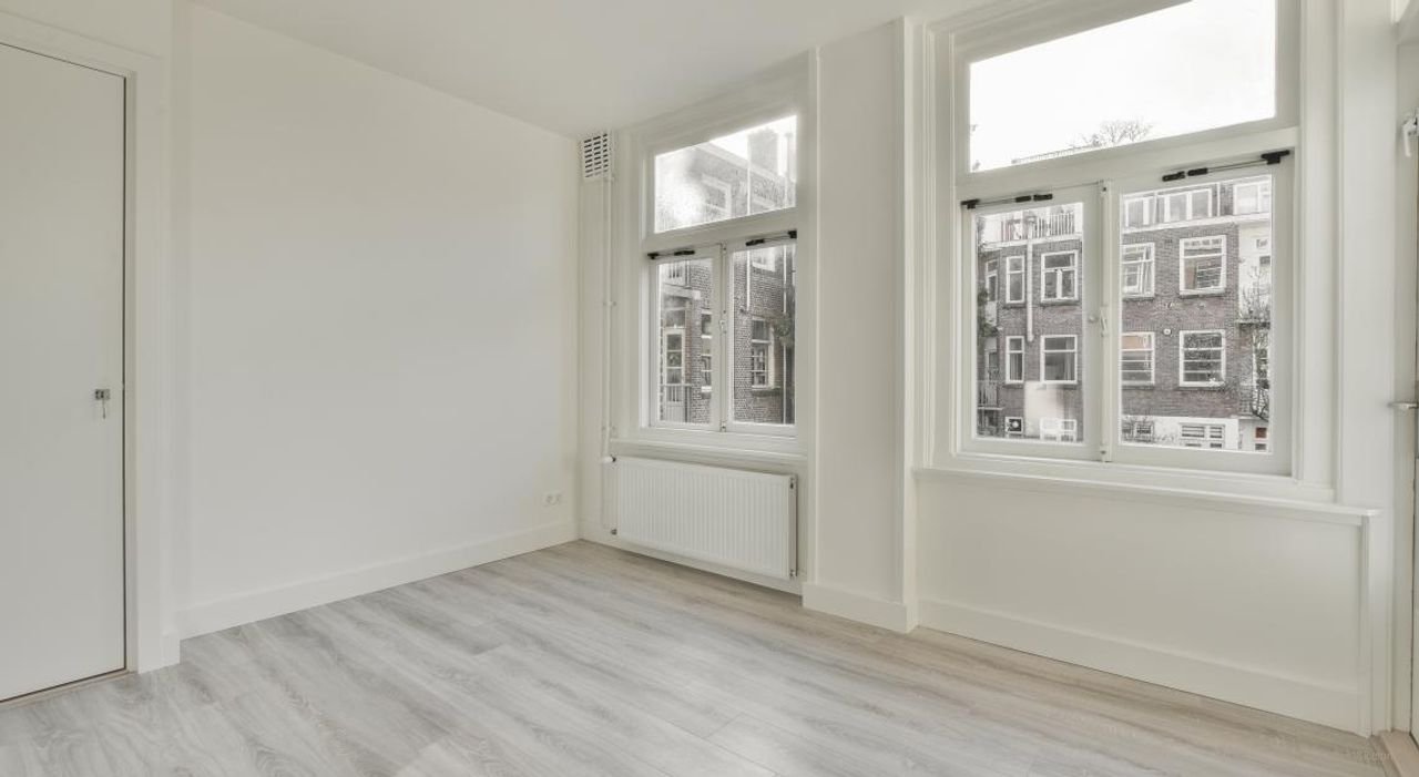 Freshly renovated in the Stadionbuurt - Image 9