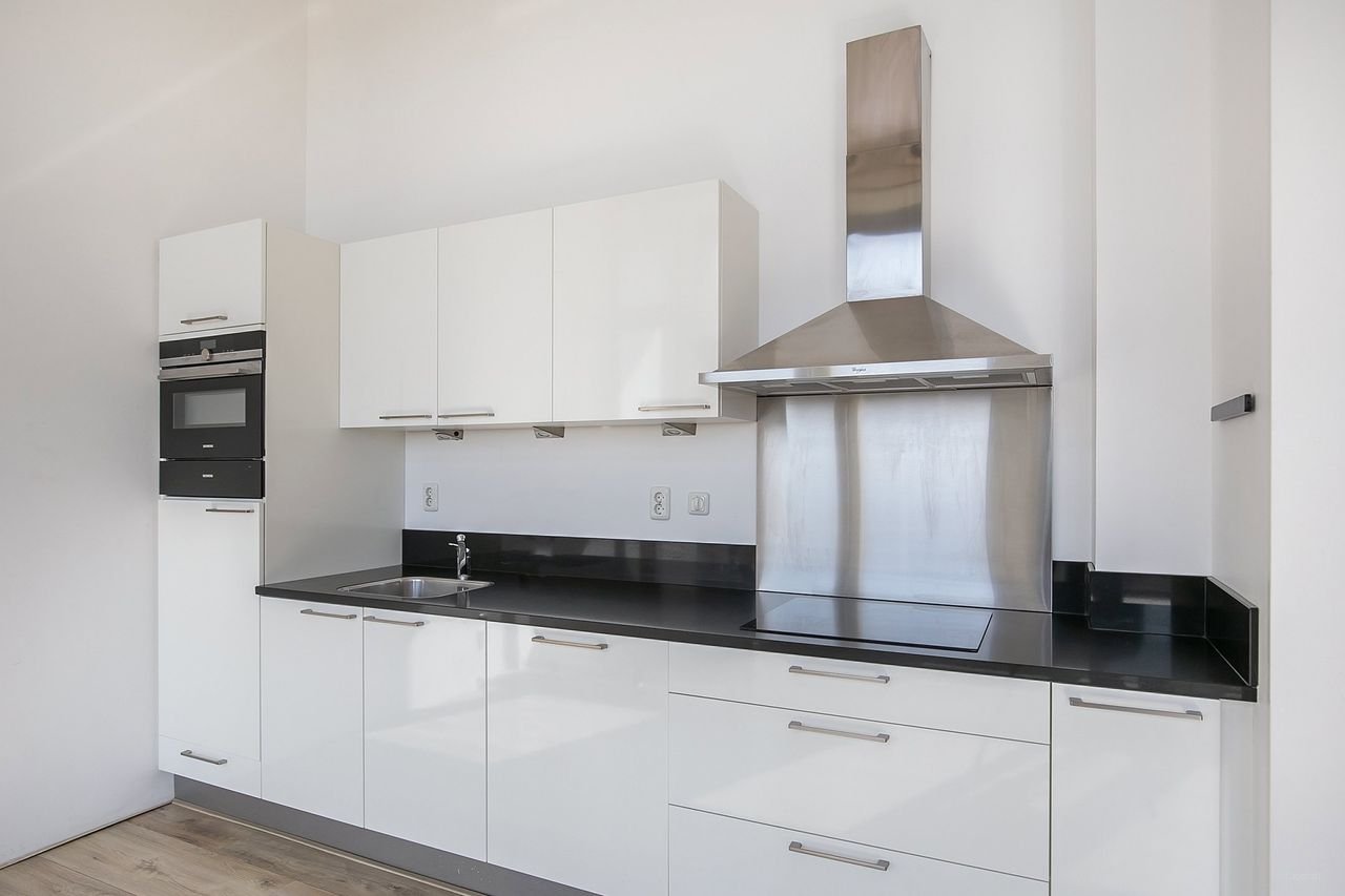 Living with a view in the heart of Dordrecht - Image 12