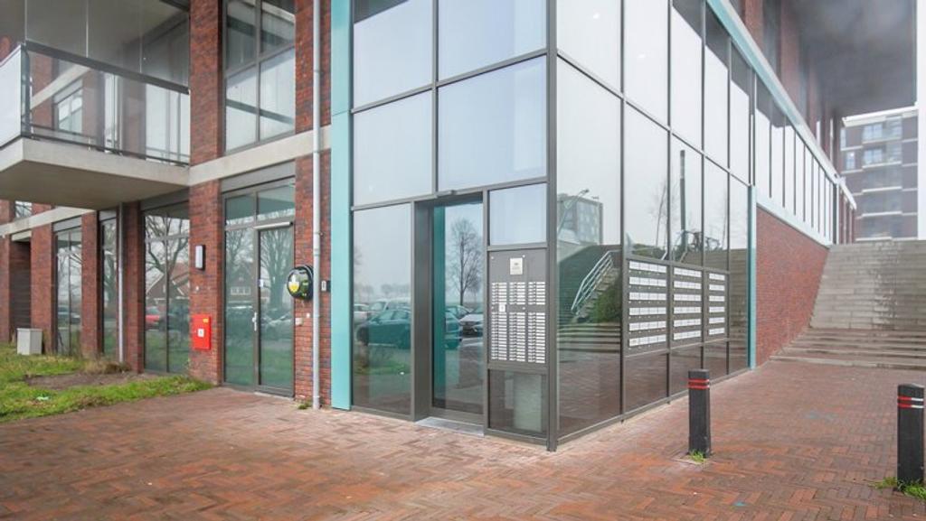 77 m² appartement met 2 slaapkamers - Afbeelding 1