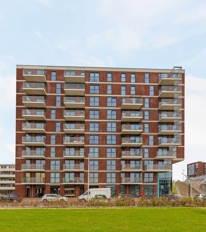 2-bedroom corner apartment overlooking the Amsterdam-Rhine Canal - Image 21