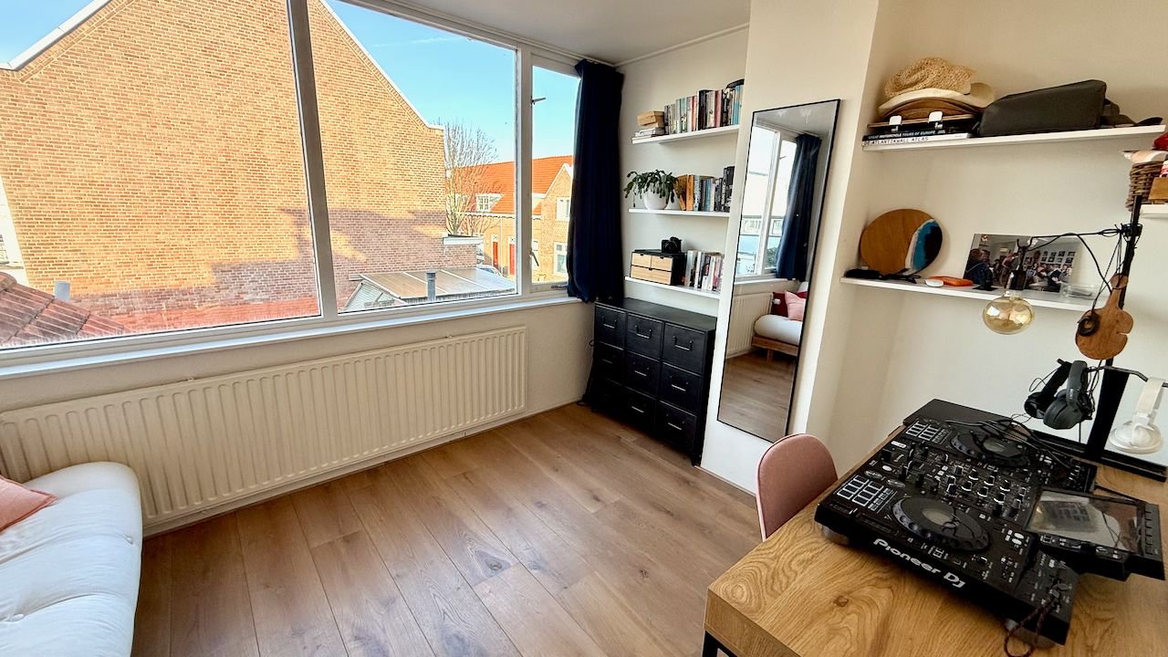 Moderne 2-kapper met kookeiland en tuin - Afbeelding 14