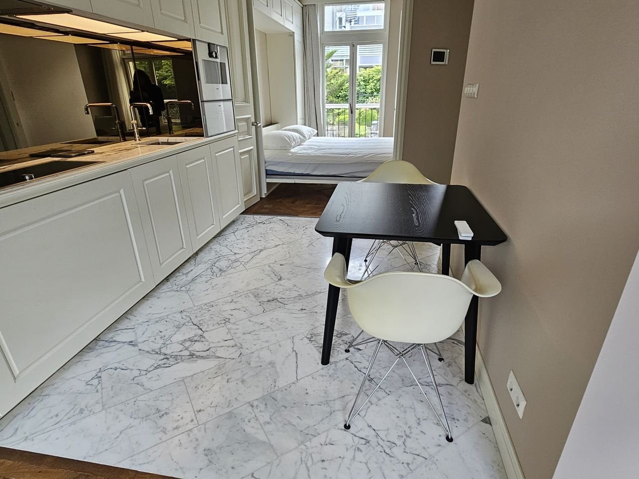 Luxe 2-kamer aan de Paleistuin - Afbeelding 9