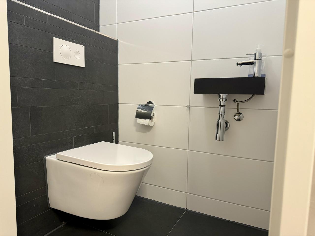 Furnished 2-Bedroom Apartment in Tilburg - Image 4