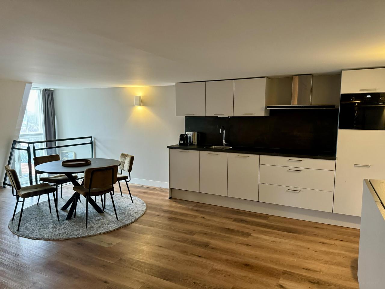 Gemeubileerd 1-slaapkamerappartement Tilburg - Afbeelding 8
