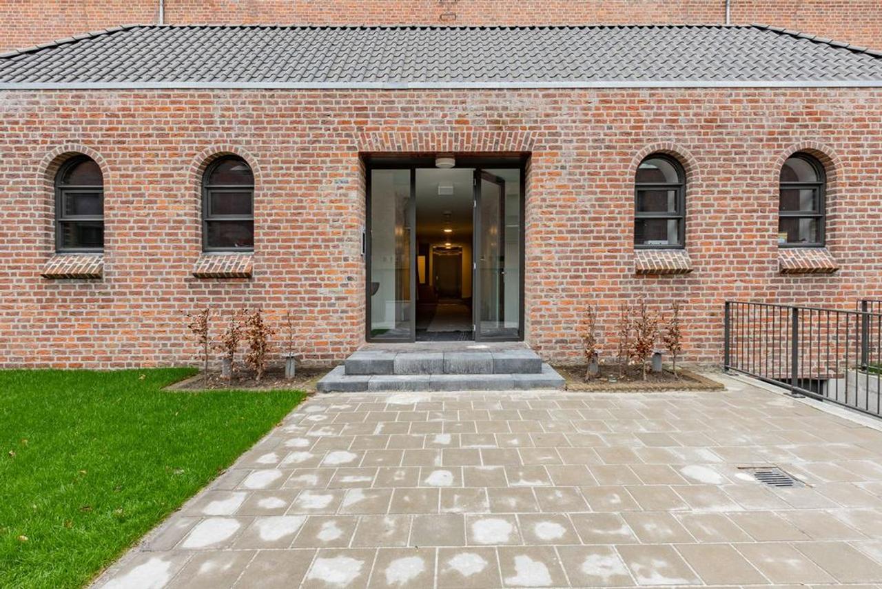 83 m² of living space in Don Bosco Church - Image 2