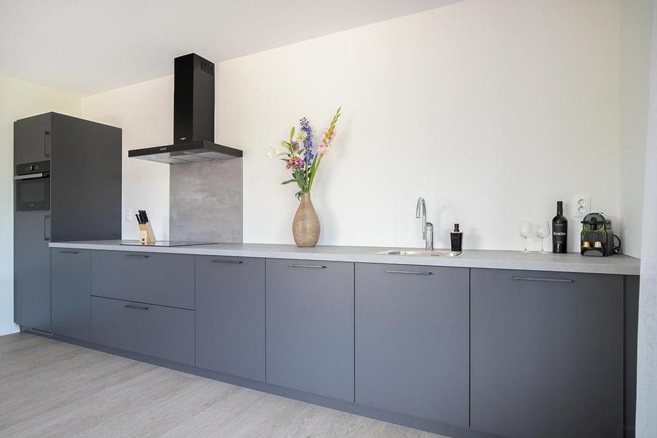 Gemeubileerd 3-kamerappartement met balkon - Afbeelding 6