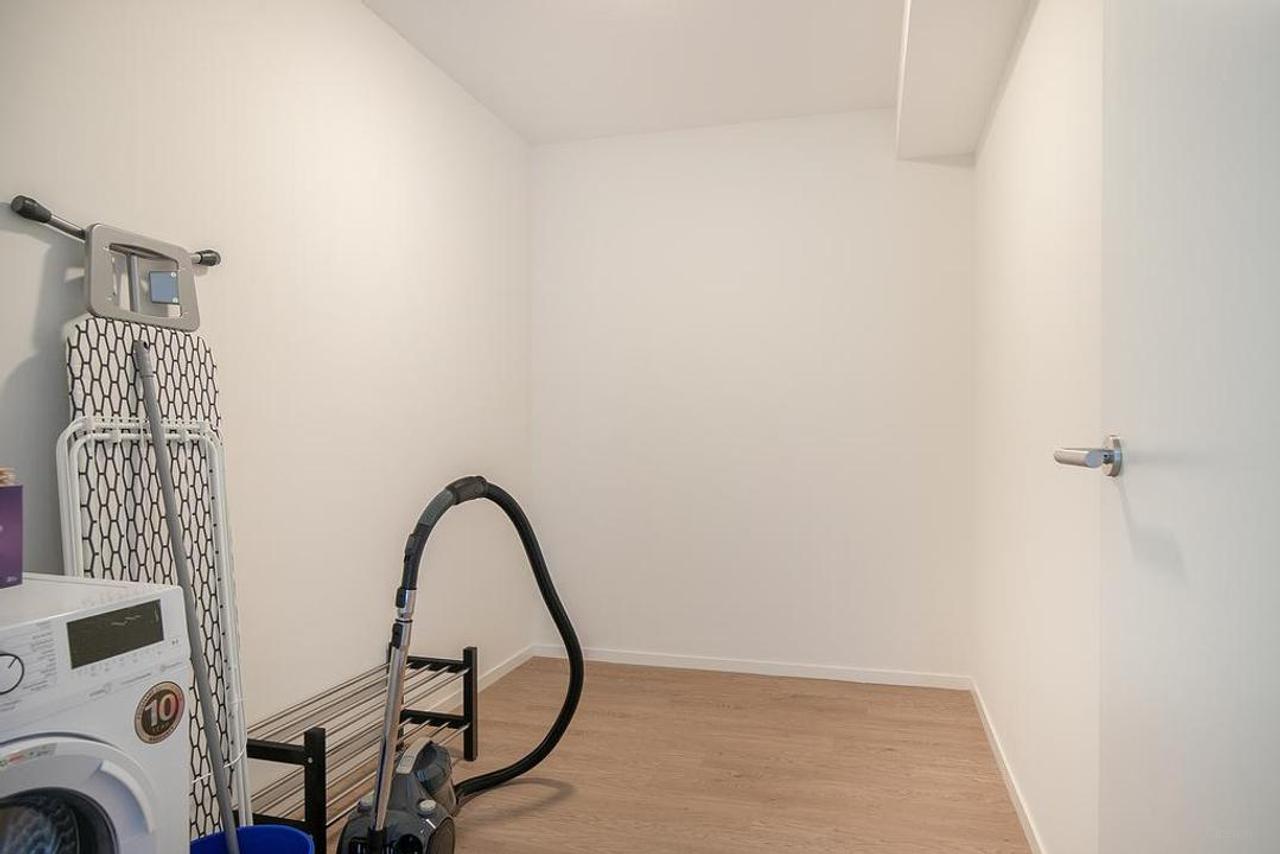 Gemeubileerd 3-kamerappartement met balkon - Afbeelding 17