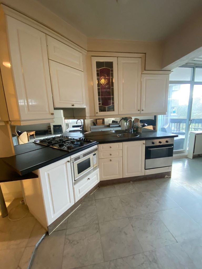 Kamer in internationaal studentenhuis - Afbeelding 2