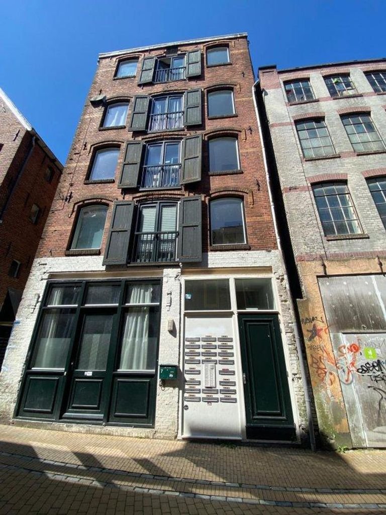 Bright studio with housing benefit eligibility on Poelestraat - Image 1