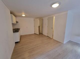 Bright studio with housing benefit eligibility on Poelestraat - Image 2