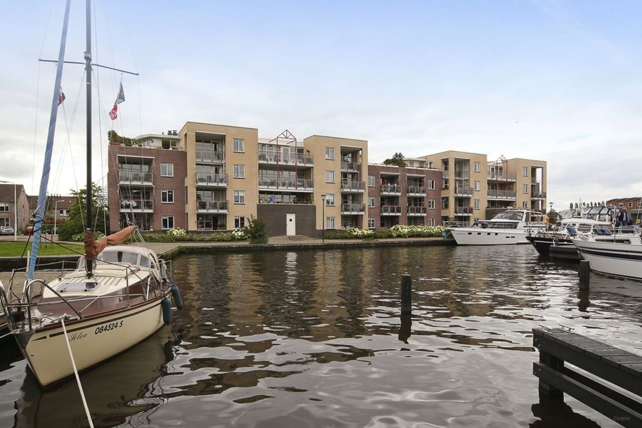 2-bedroom apartment on the Houkesloot - Image 1