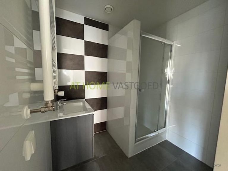 Licht 3-kamer appartement met balkon - Afbeelding 7