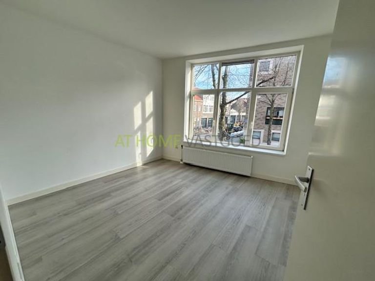 Licht 3-kamer appartement met balkon - Afbeelding 6