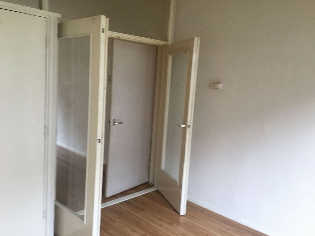 Kamer met eigen badkamer in Amsterdam Zuidoost - Afbeelding 3