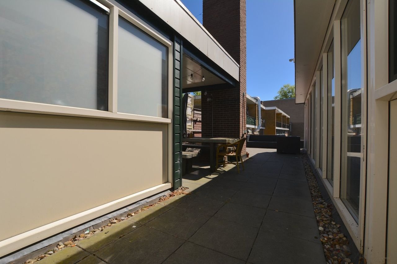 Room with balcony near Emmen city center - Image 23