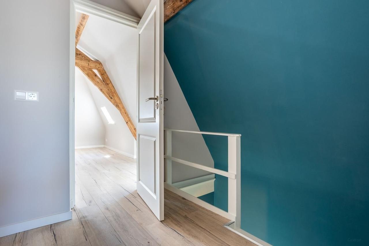 Furnished apartment on Papestraat - Image 10